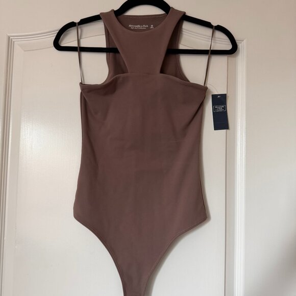 Abercrombie Seamless Fabric High-Neck Bodysuit - Picture 1 of 2